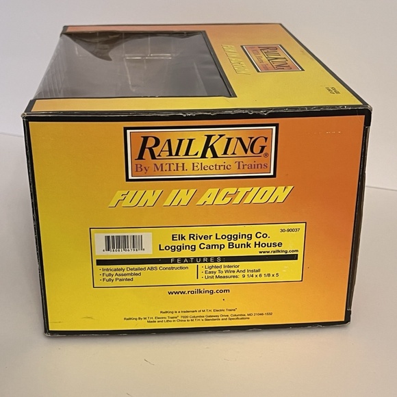 MTH RailKing O Gauge 30-90037 Elk River Logging Co. Logging Camp Bunk House - Picture 3 of 6